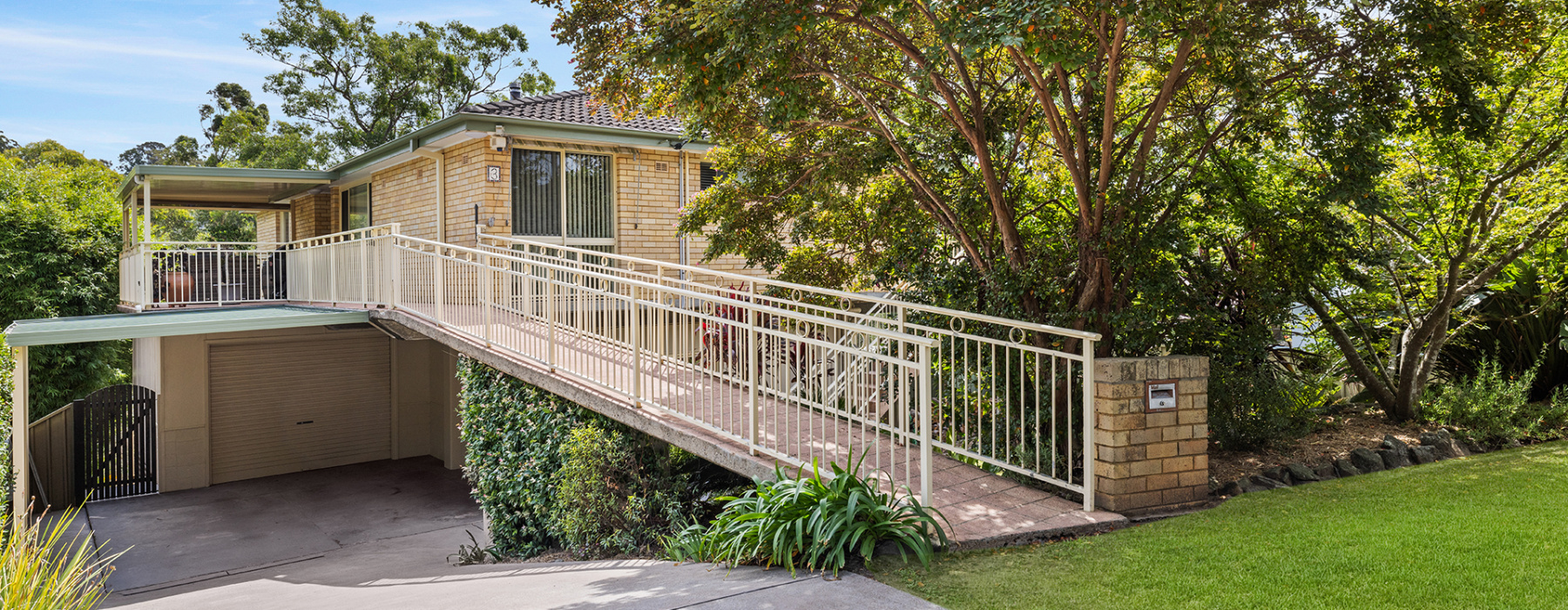 3 Narooma Place, GYMEA BAY, NSW 2227 AUS